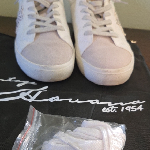 Vintage Havana Women's White and Cream Sneakers - Picture 4 of 5